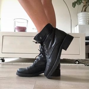 Manfield leather boots